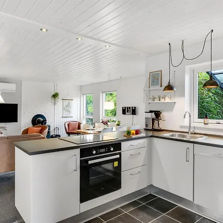 Nicklas - 250m From The Sea By Interhome Nedre Lysabild